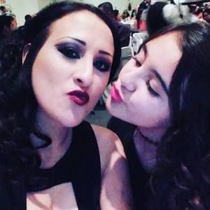 Meet your Posher, Veronica